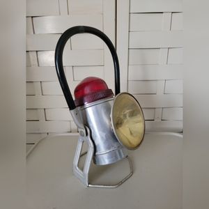 Railroad Style Lantern Light w/ Red Top by The Handlite Co. Sturgeon Bay, WIS